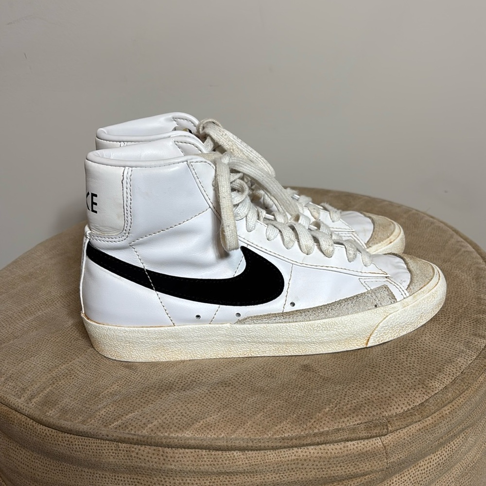 Nike Blazer Mid ‘77 Vintage - Picture 1 of 7